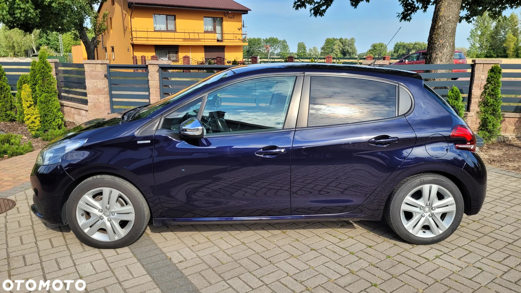 Peugeot 208 1.2 PureTech Style - 2
