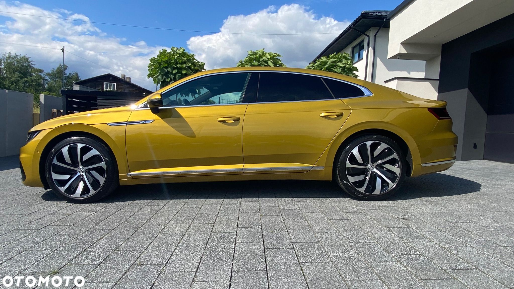 Volkswagen Arteon 2.0 TSI R-Line DSG - 1