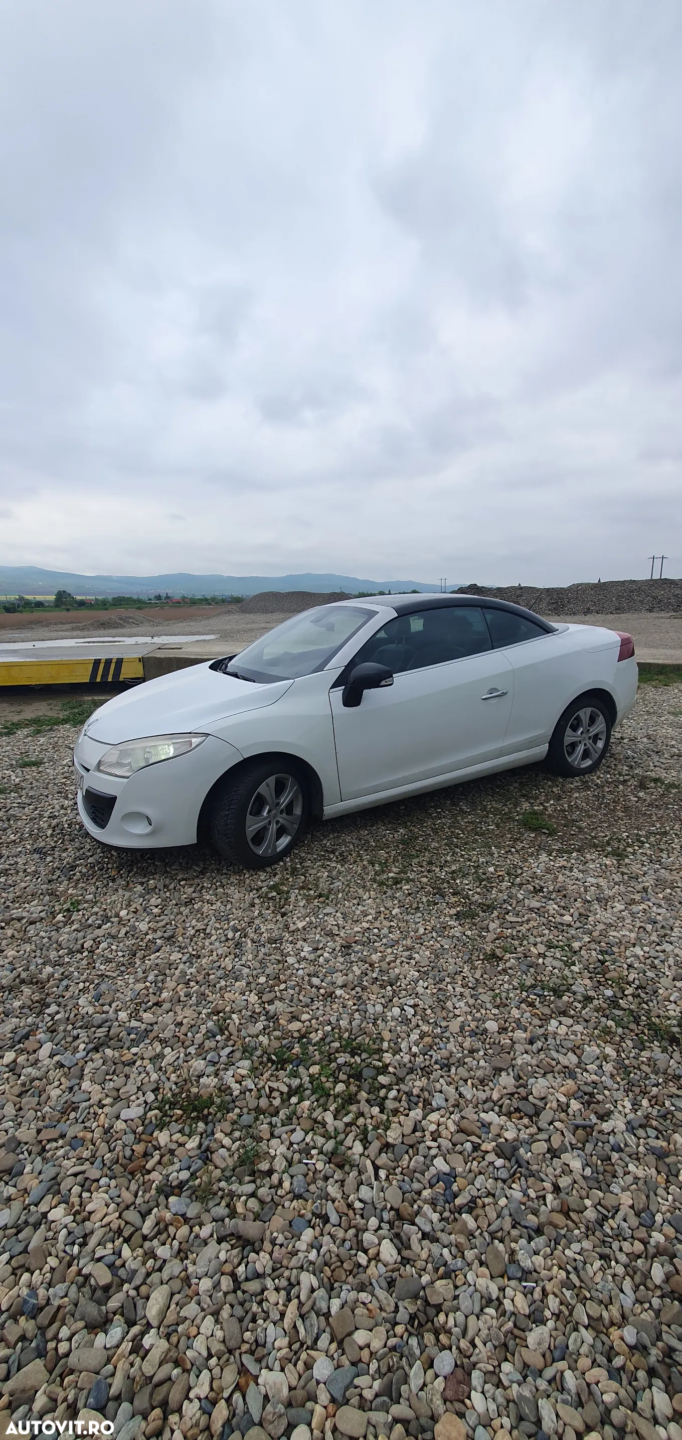 Renault Megane II Coupe-Cabriolet 1.9 dCI Dynamique - 3