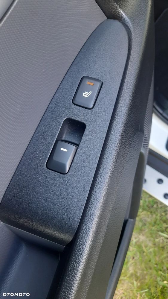 Kia Sportage 1.6 GDI 2WD ISG Dream-Team Edition - 24