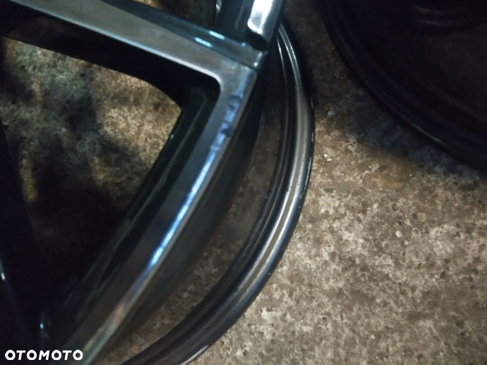 4x Felgi Ultra Wheels UA9-STORM 18 5x112 UA9-8018 ET47 - 5