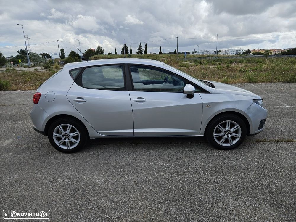 SEAT Ibiza 1.2 12V Good Stuff - 2