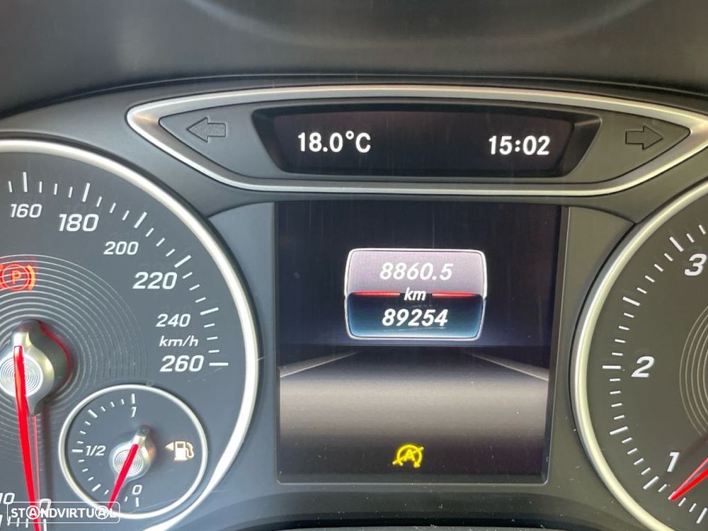 Mercedes-Benz B 180 d Style - 3