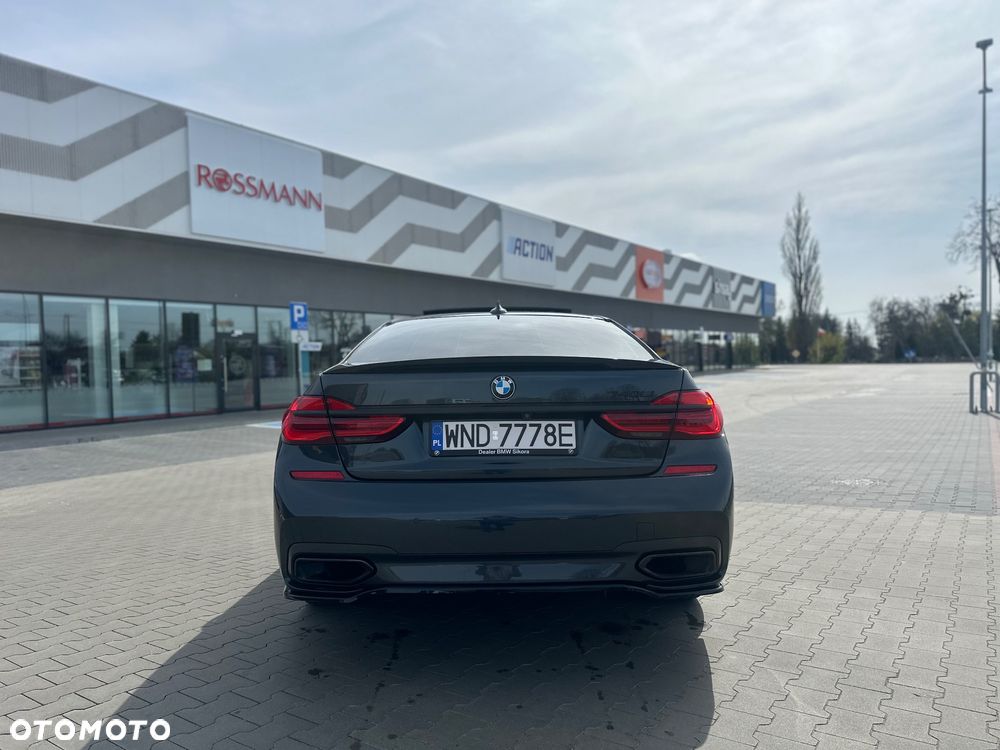 BMW Seria 7 740Li - 10