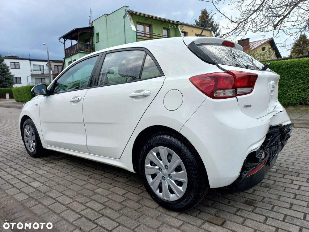 Kia Rio 1.2 Edition 7 - 6