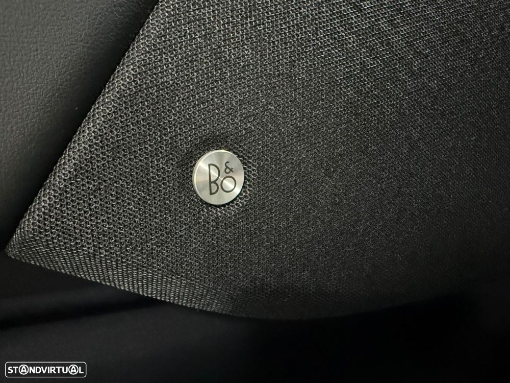 Ford Mustang Mach-E 98.7 kWh Premium AWD - 26