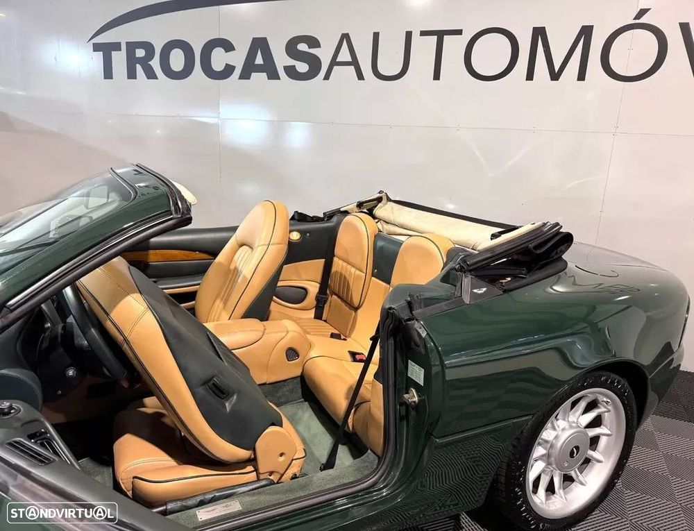 Aston Martin DB7 Vantage Volante — fotografia 20