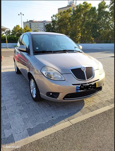 Lancia Ypsilon 1.2 Oro S&S - 2