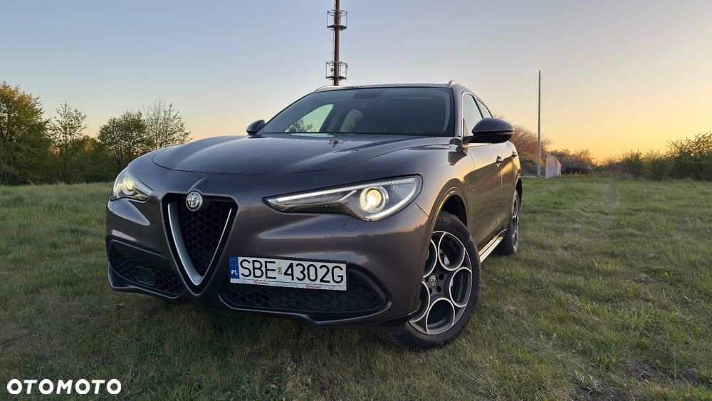 Alfa Romeo Stelvio 2.0 Turbo 16V AT8-Q4 Super - 12