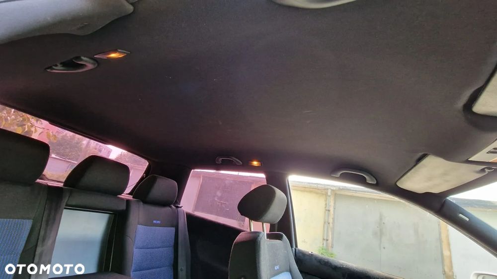 Volkswagen Golf - 17