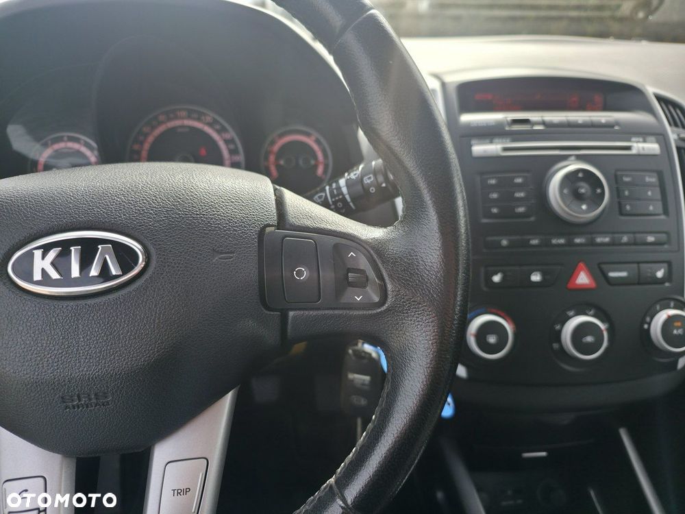 Kia Ceed - 19