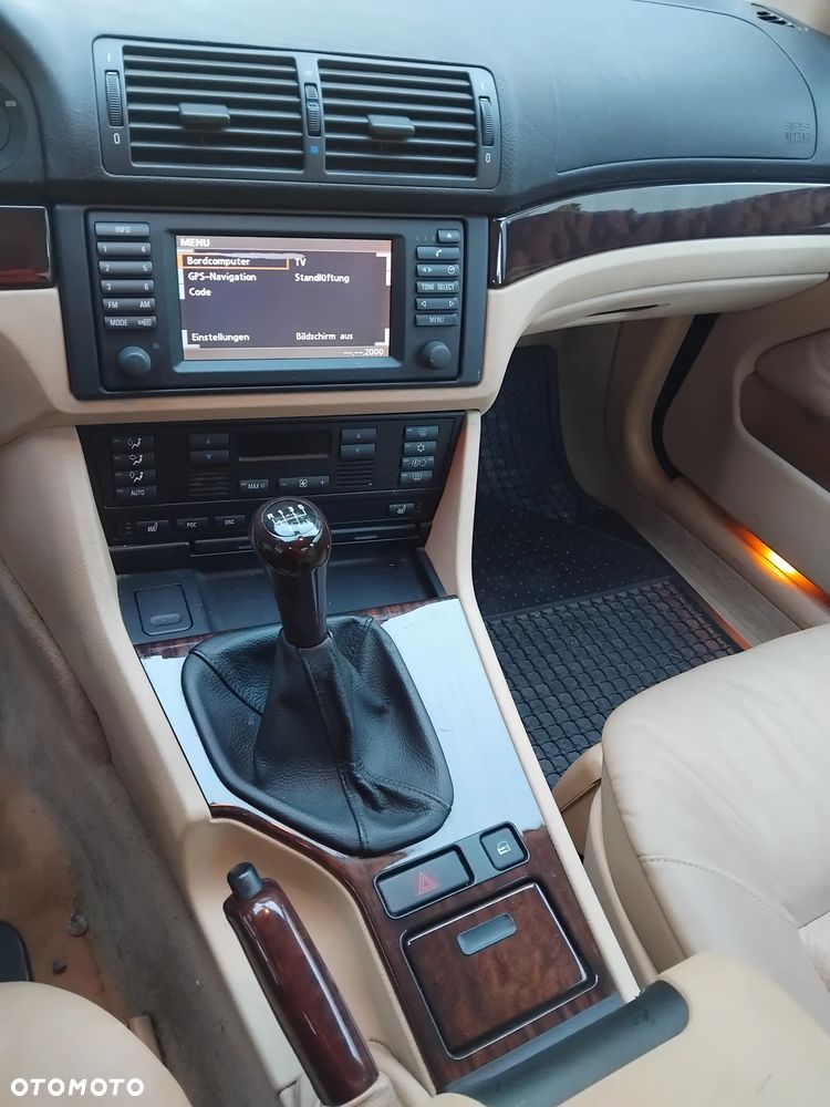 BMW Seria 5 - 13