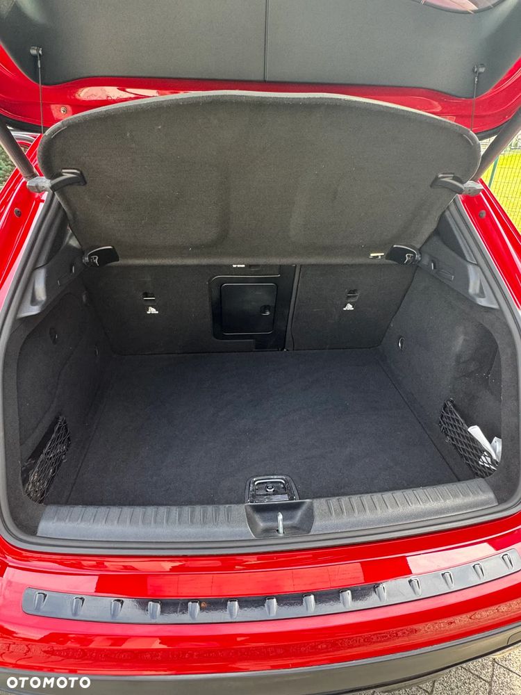 Mercedes-Benz GLA 250 4-Matic AMG Line - 15