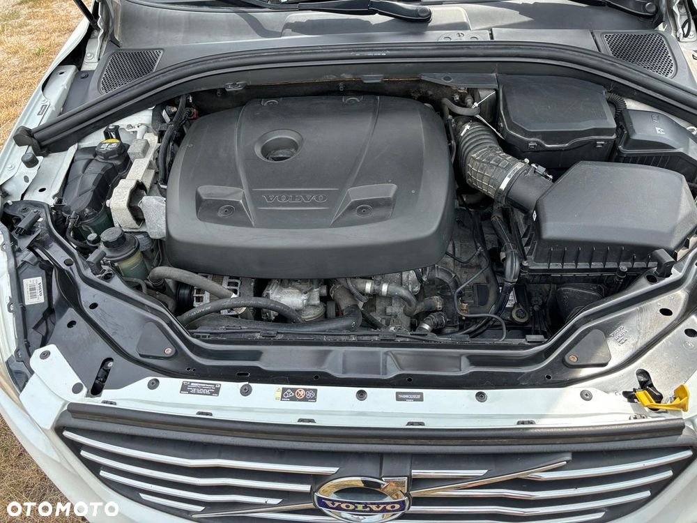 Volvo XC 60 T6 AWD Drive-E Momentum - 18