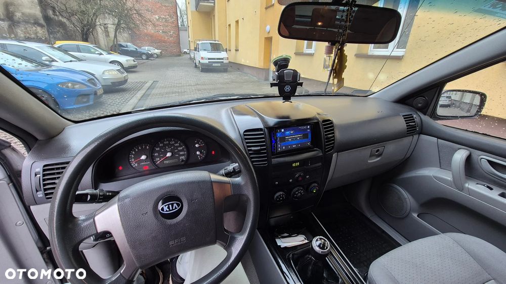 Kia Sorento - 9