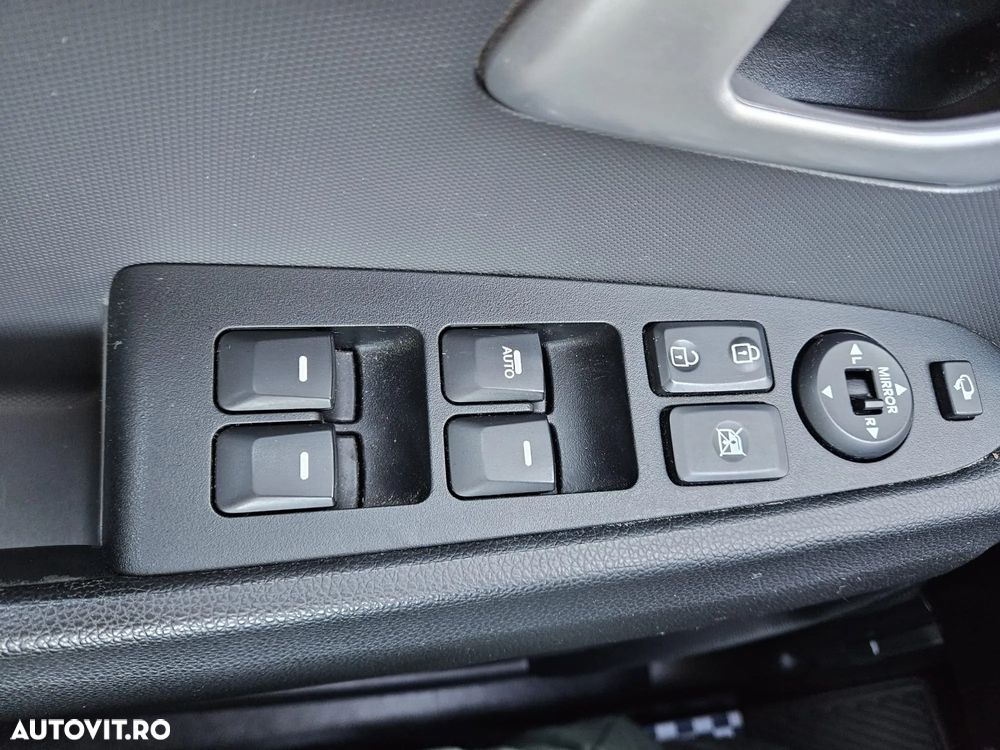 Kia Sportage 2.0 CRDI 184 AWD Aut. Platinum Edition - 12