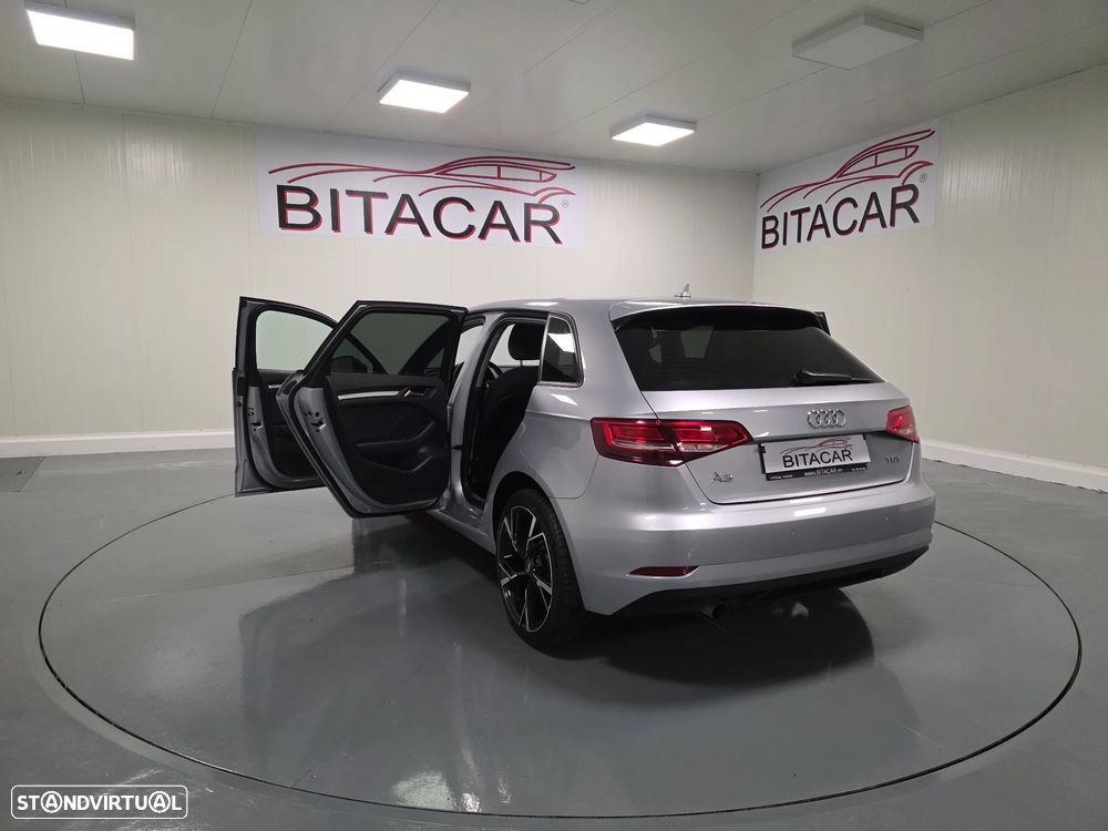 Audi A3 Sportback 1.6 TDI Design - 27