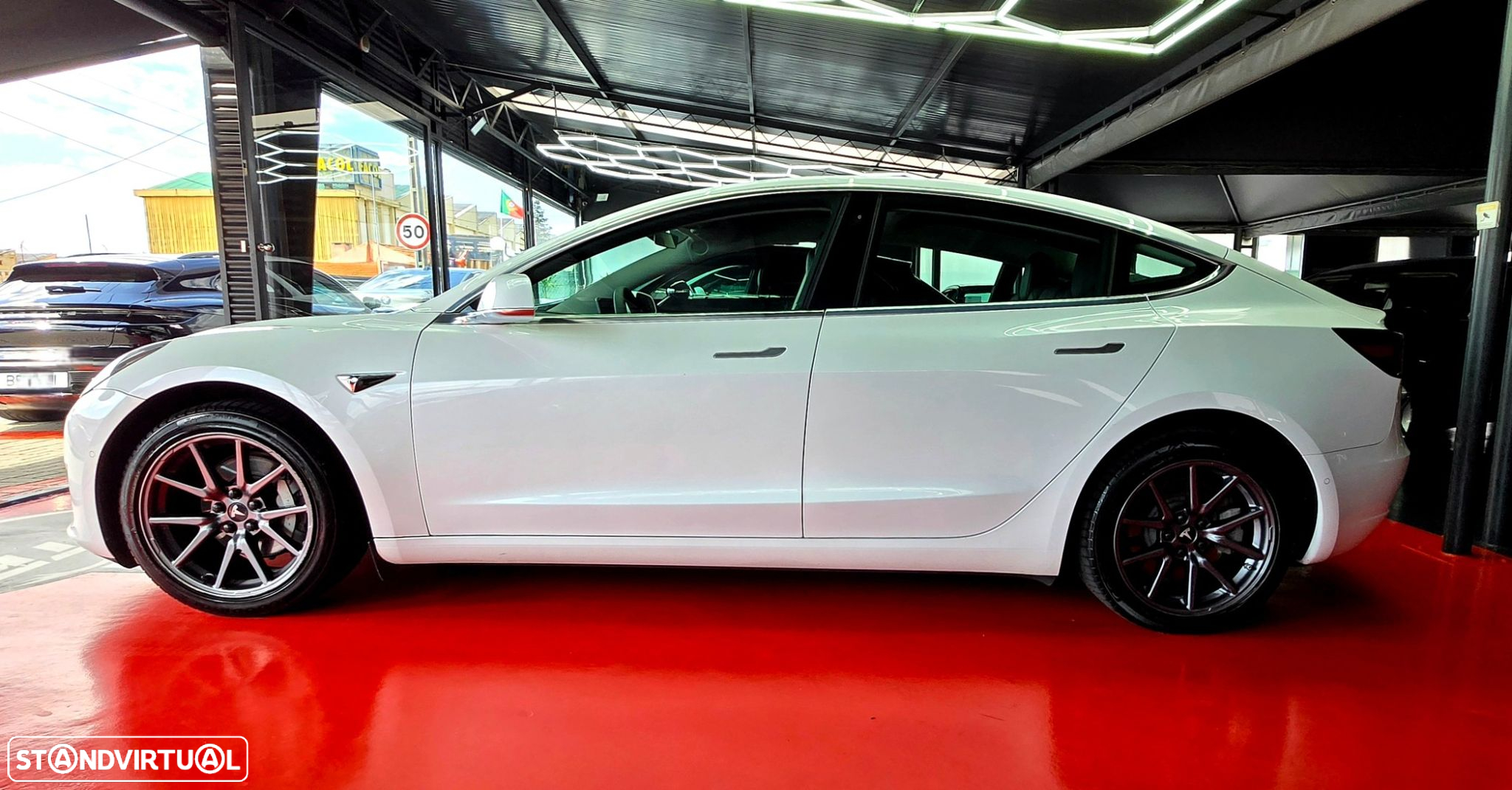 Tesla Model 3 Standard Range Plus RWD - 6