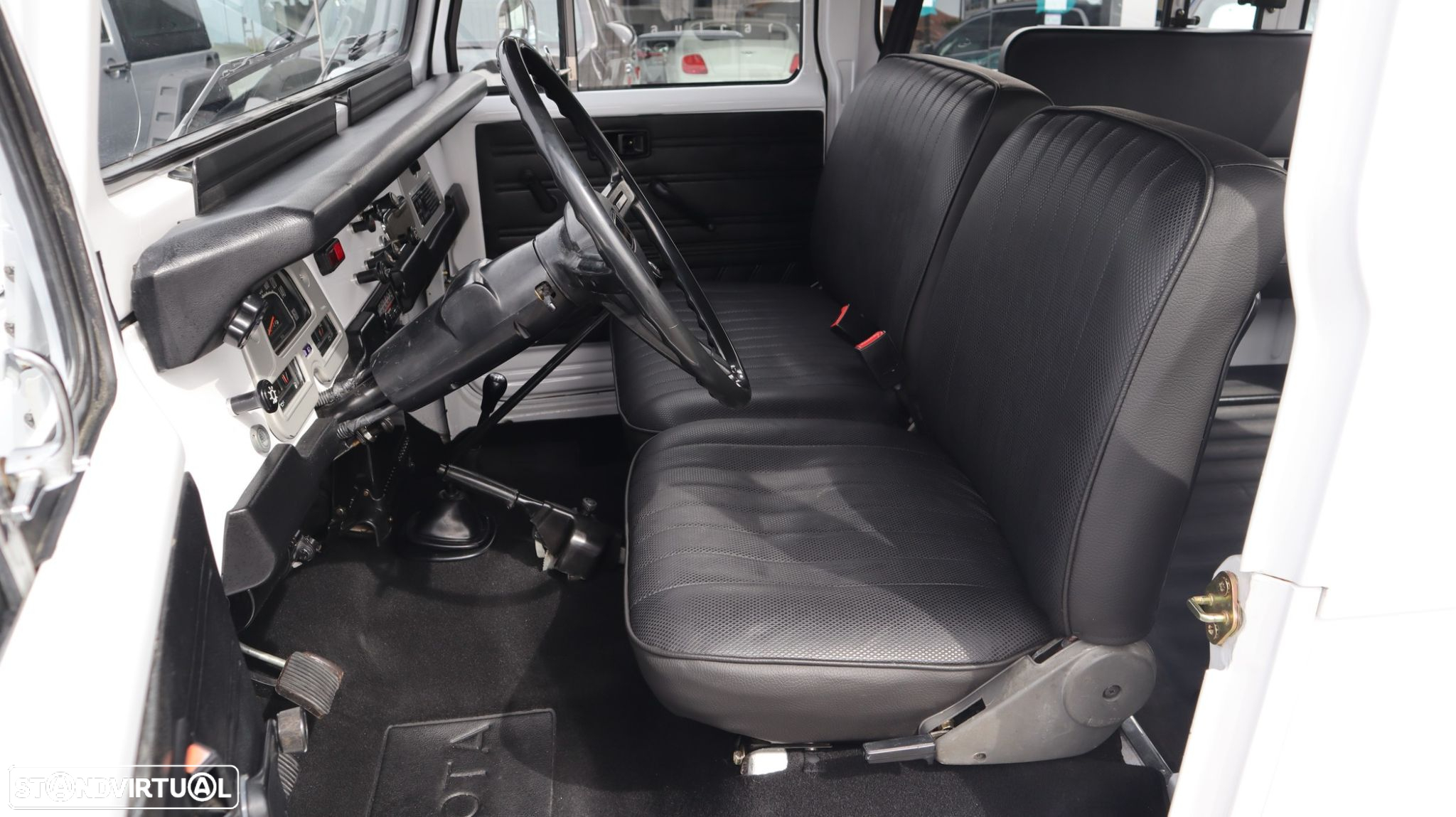 Toyota BJ 40 - 14