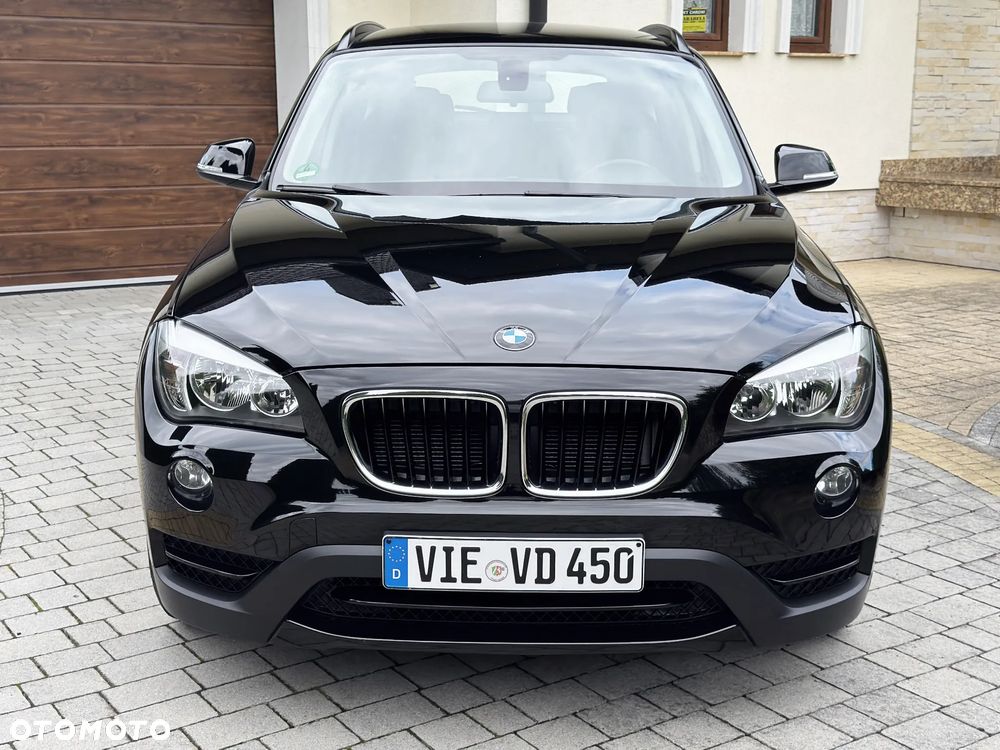 BMW X1 xDrive18d Sport Line - 13