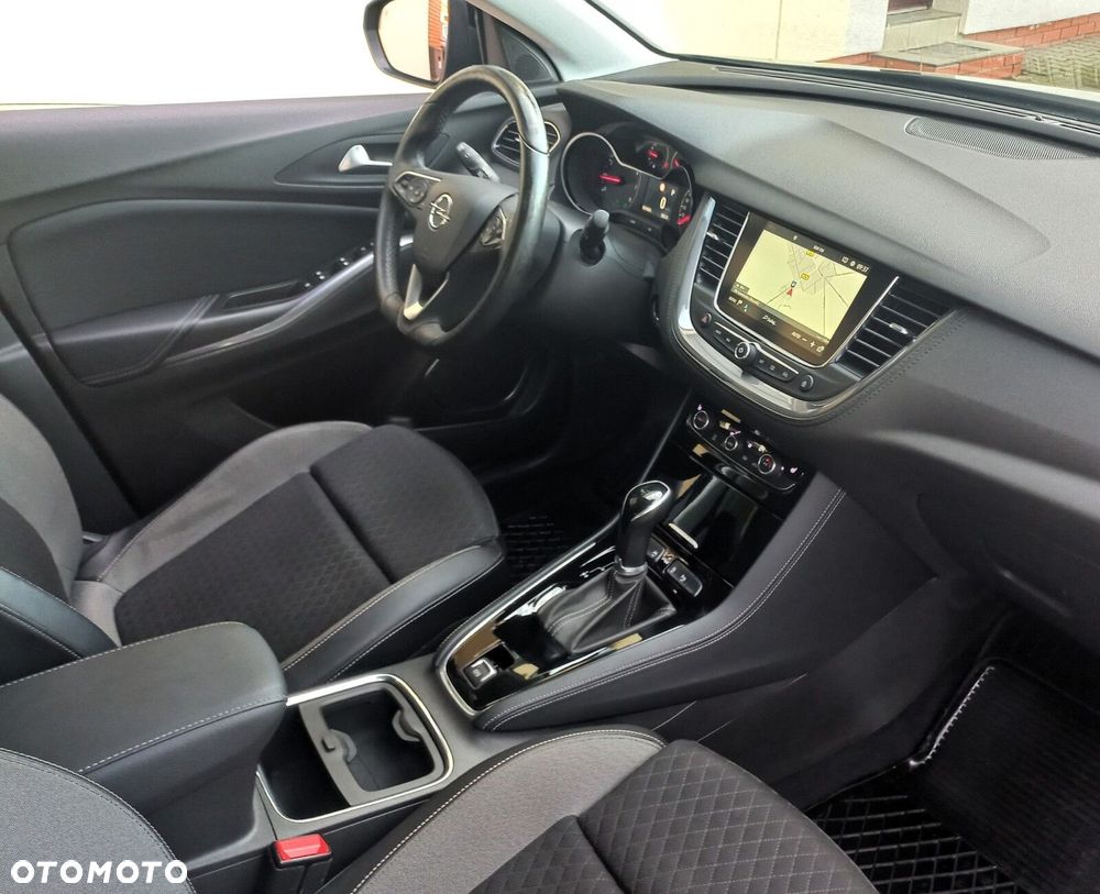 Opel Grandland X - 11