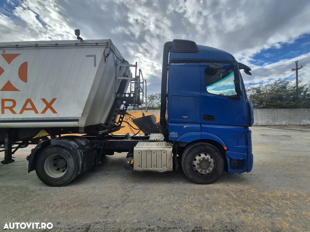 Mercedes-Benz ACTROS - 7
