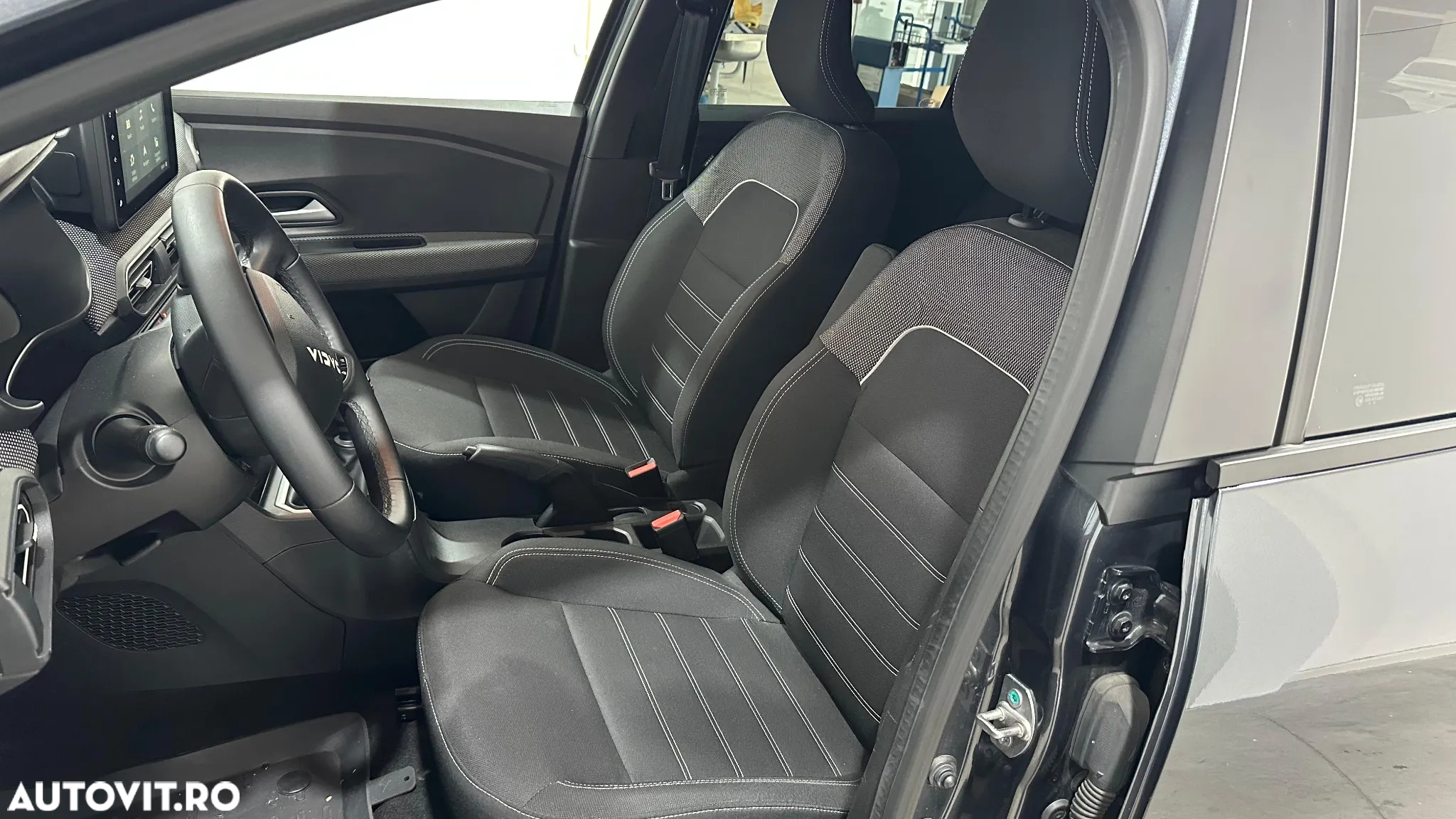 Dacia Logan ECO-G 100 MT6 Prestige+ - 10