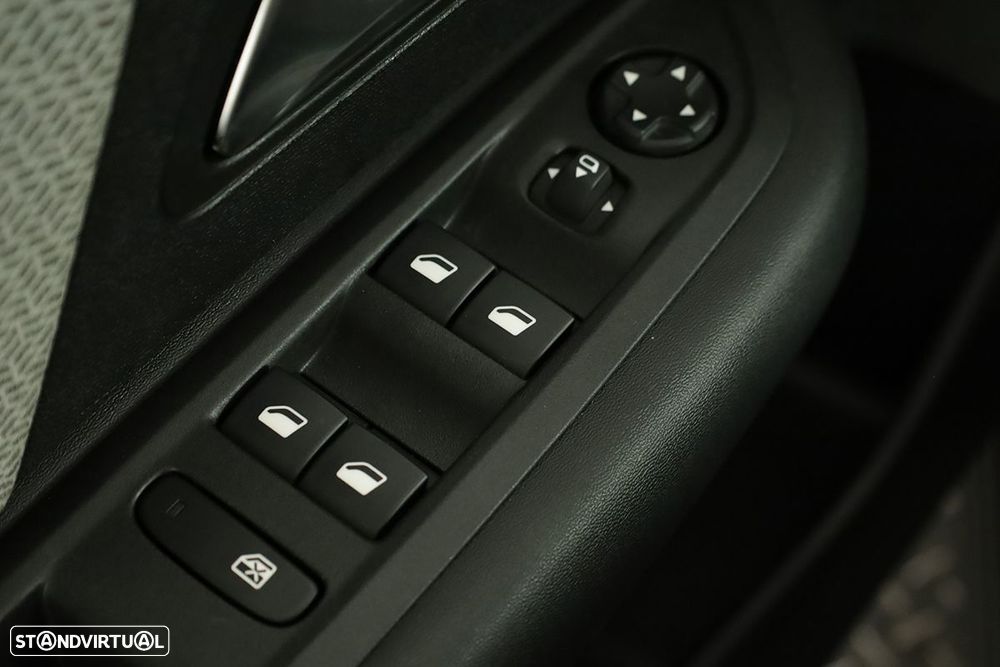 Citroën C4 1.2 PureTech Plus EAT8 - 20