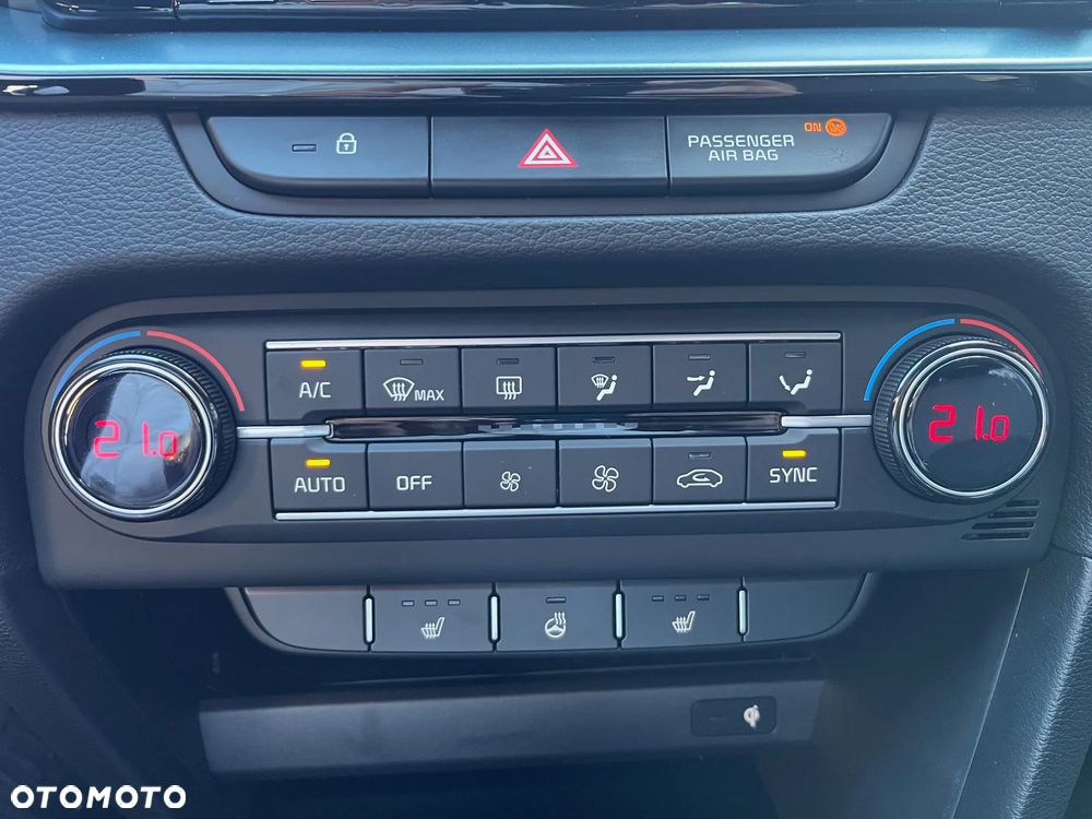 Kia XCeed 1.6 T-GDI Tribute DCT - 26