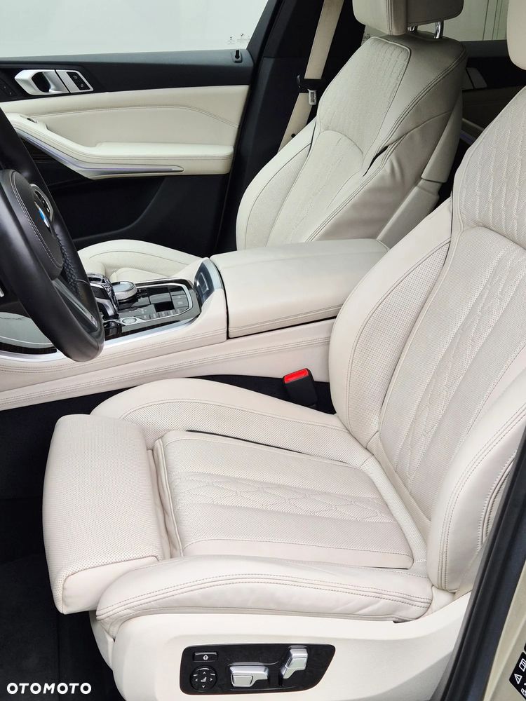 BMW X5 xDrive30d sport - 36