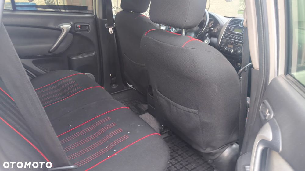 Toyota RAV4 2.0 VVT-i Sol - 10