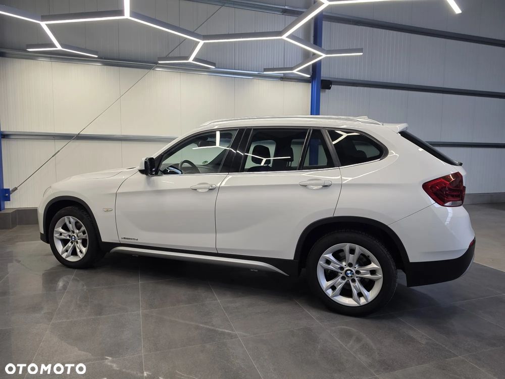 BMW X1 xDrive20d - 9