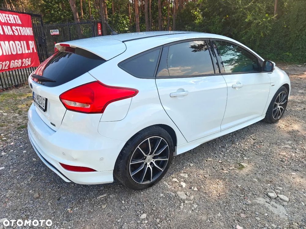 Ford Focus 1.0 EcoBoost ST-Line - 6