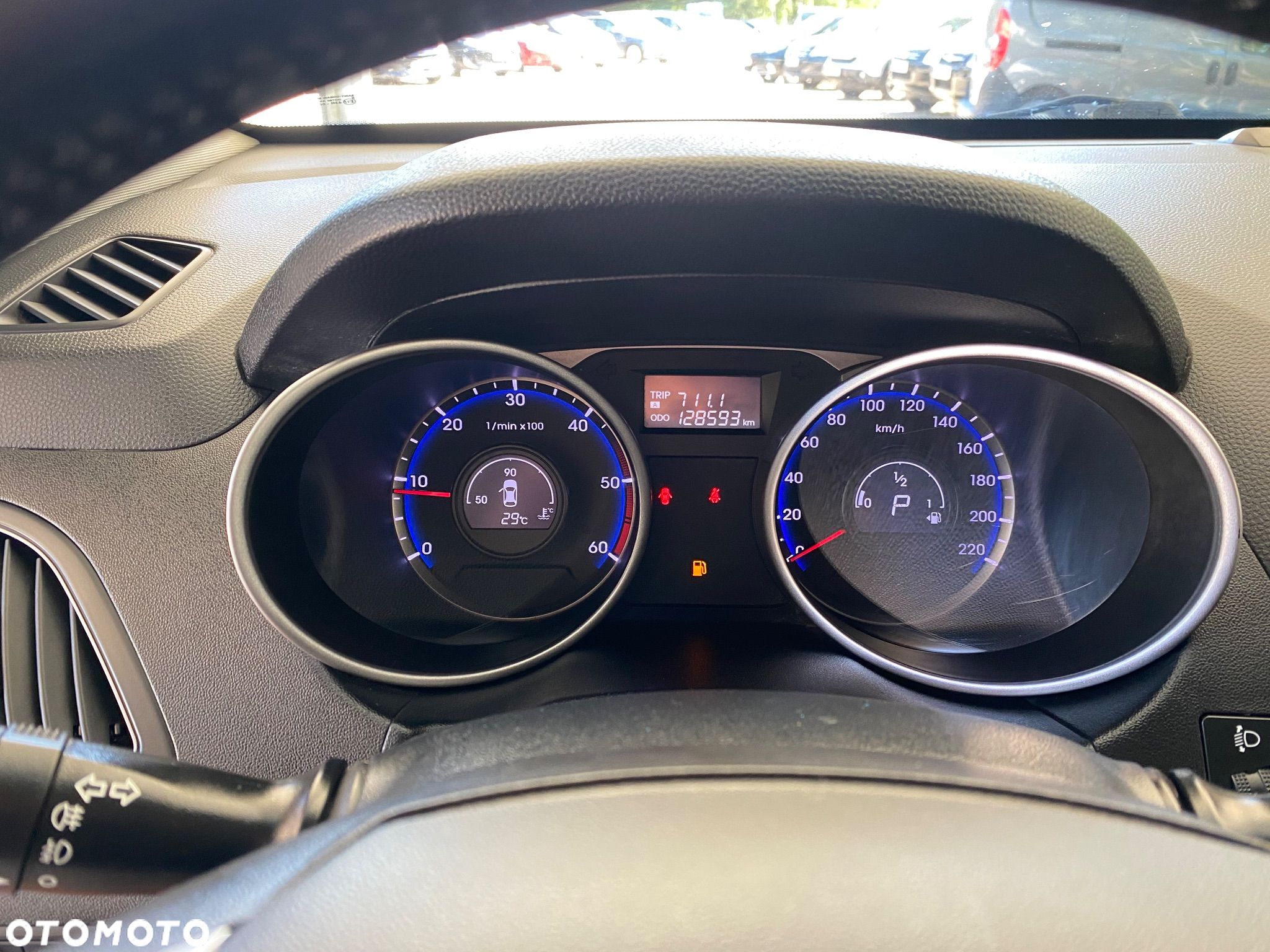 Hyundai ix35 2.0 CRDi 4WD Automatik Fifa World Cup Gold Edition - 26