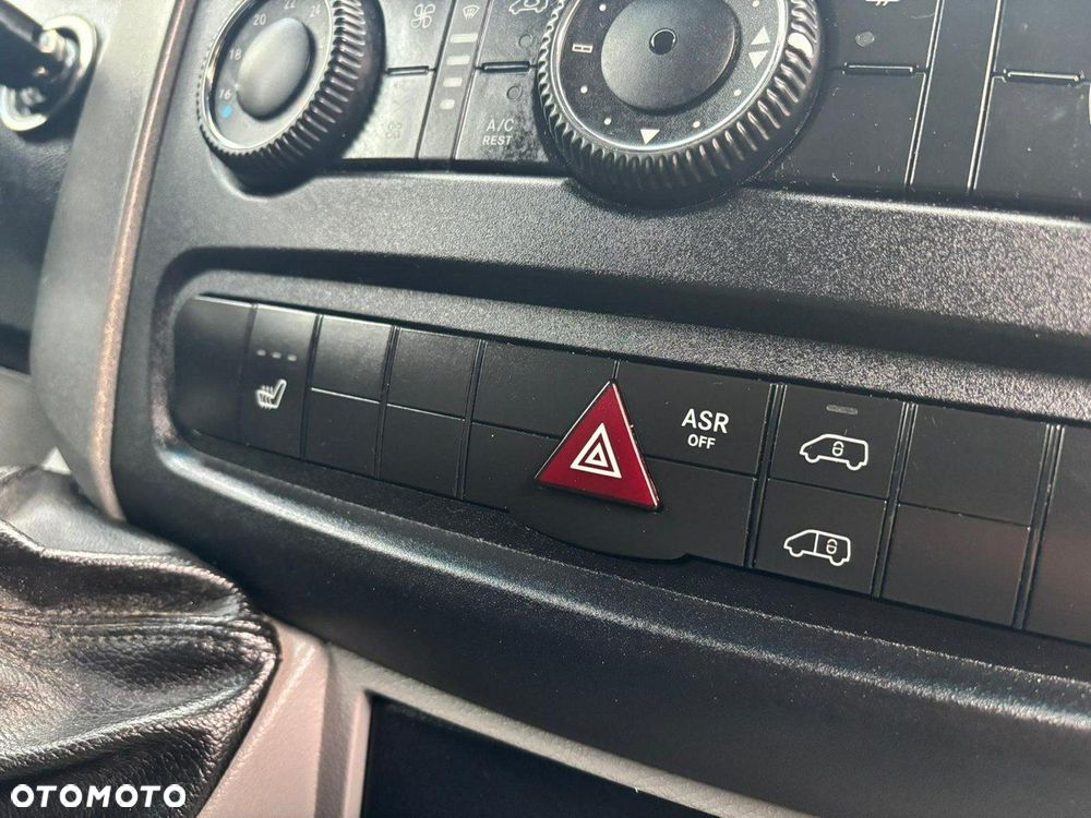 Volkswagen Crafter - 14