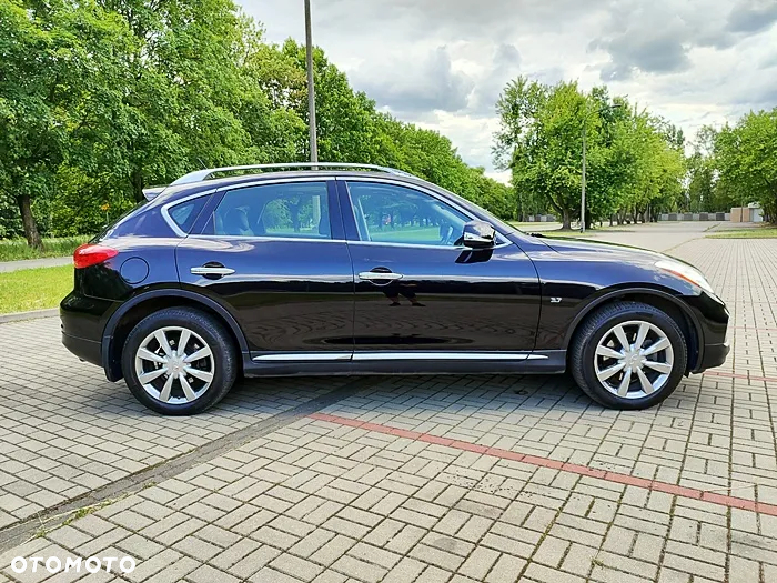 Infiniti Q50 - 14
