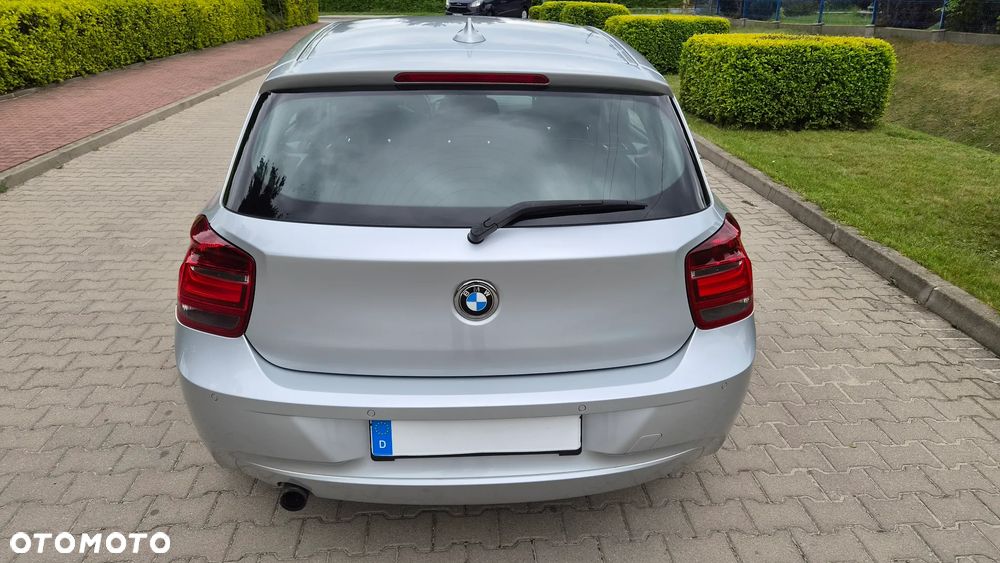 BMW Seria 1 116i Sport Line - 5