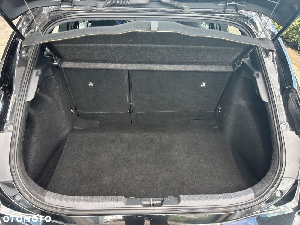 Toyota Corolla - 8