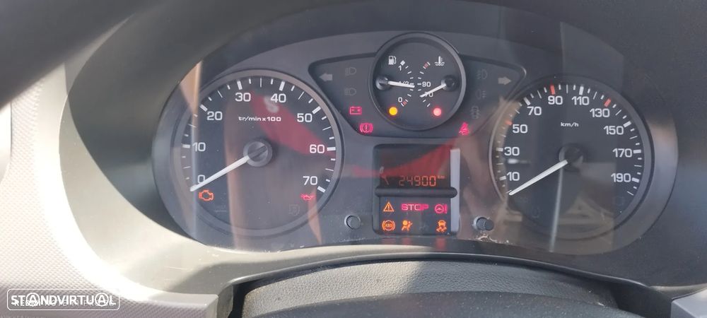 Peugeot Partner 1.6 e-HDi Confort - 12
