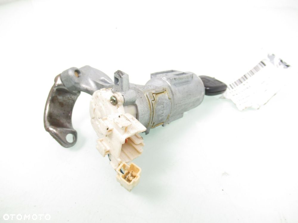 STACYJKA WKŁADKI TOYOTA YARIS I 45020521 - 3