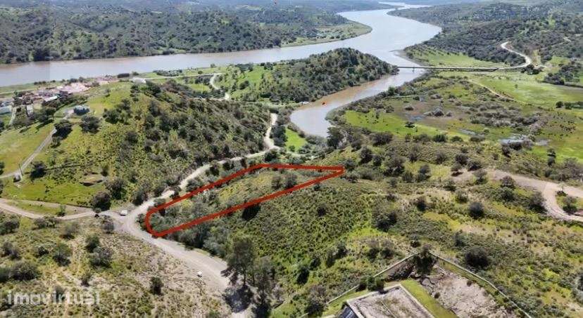 Terreno rústico para venda em Odeleite no concelho de Castro Marim - Grande imagem: 3/19