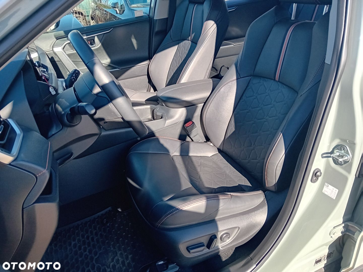 Toyota RAV4 2.5 Hybrid Adventure 4x4 - 13