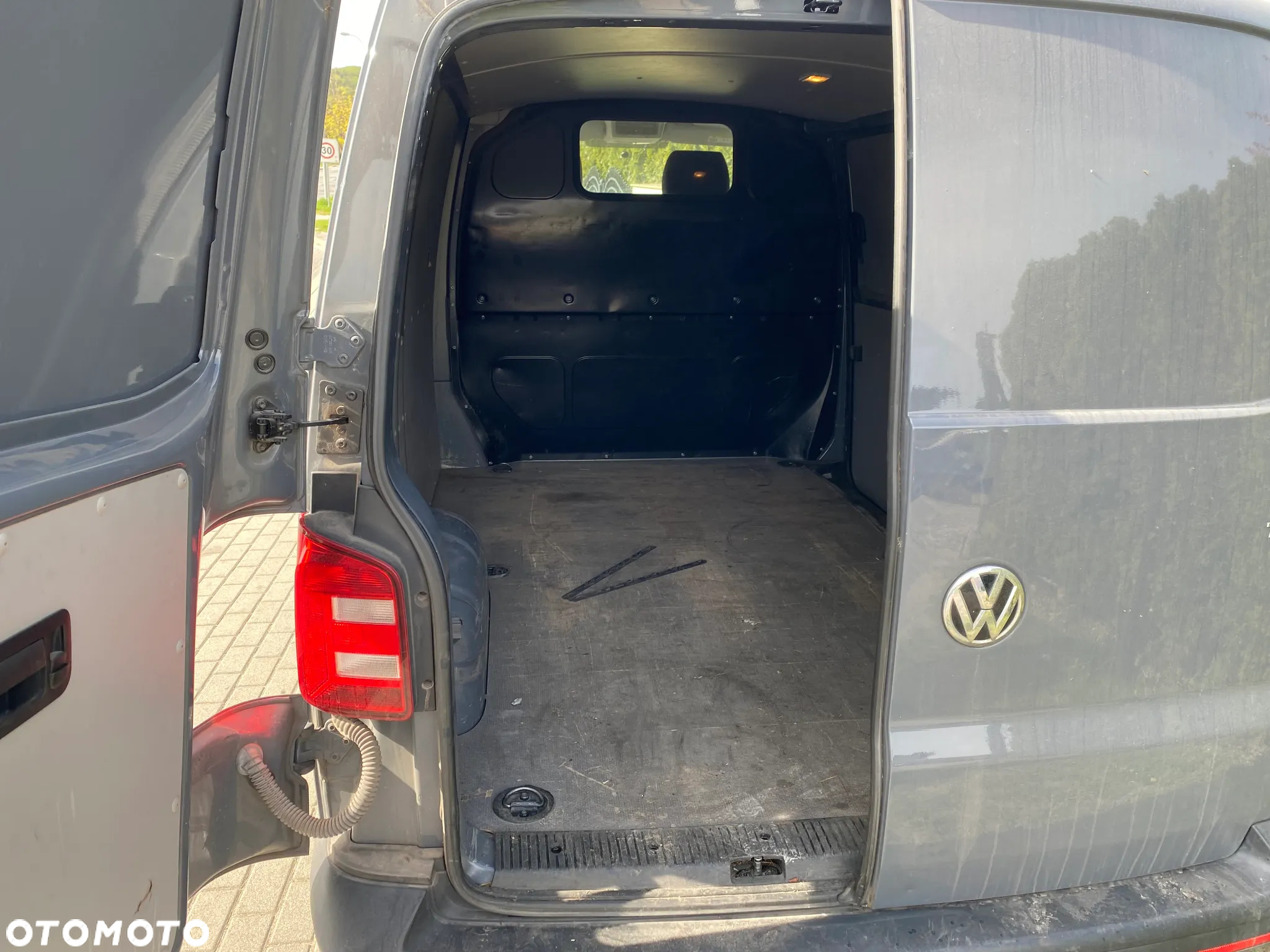 Volkswagen Transporter T6 - 17