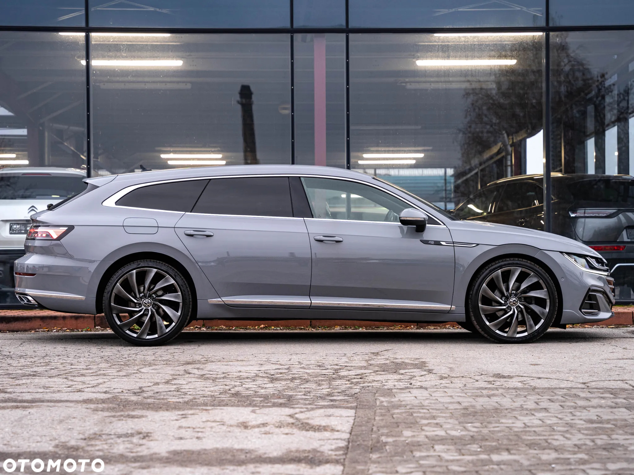 Volkswagen Arteon Shooting Brake 2.0 TDI SCR DSG R-Line - 16