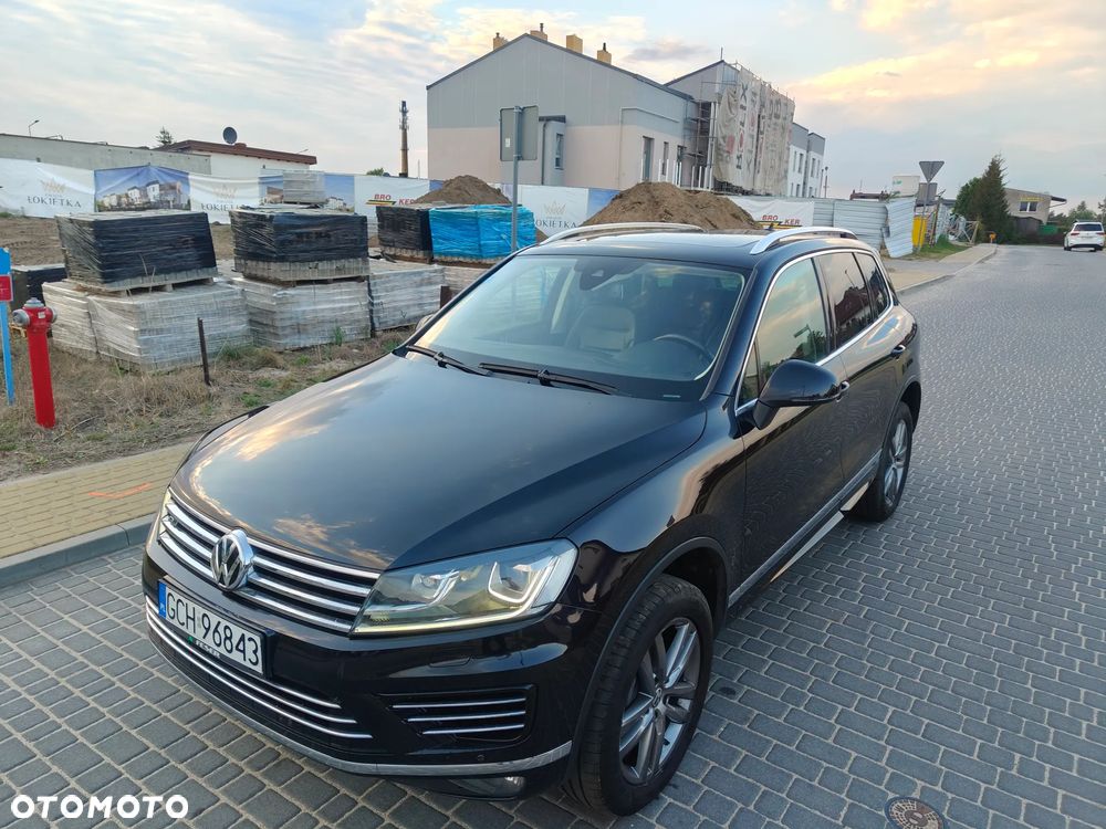 Volkswagen Touareg 3.0 V6 TDI BMT Perfectline R-Style - 33