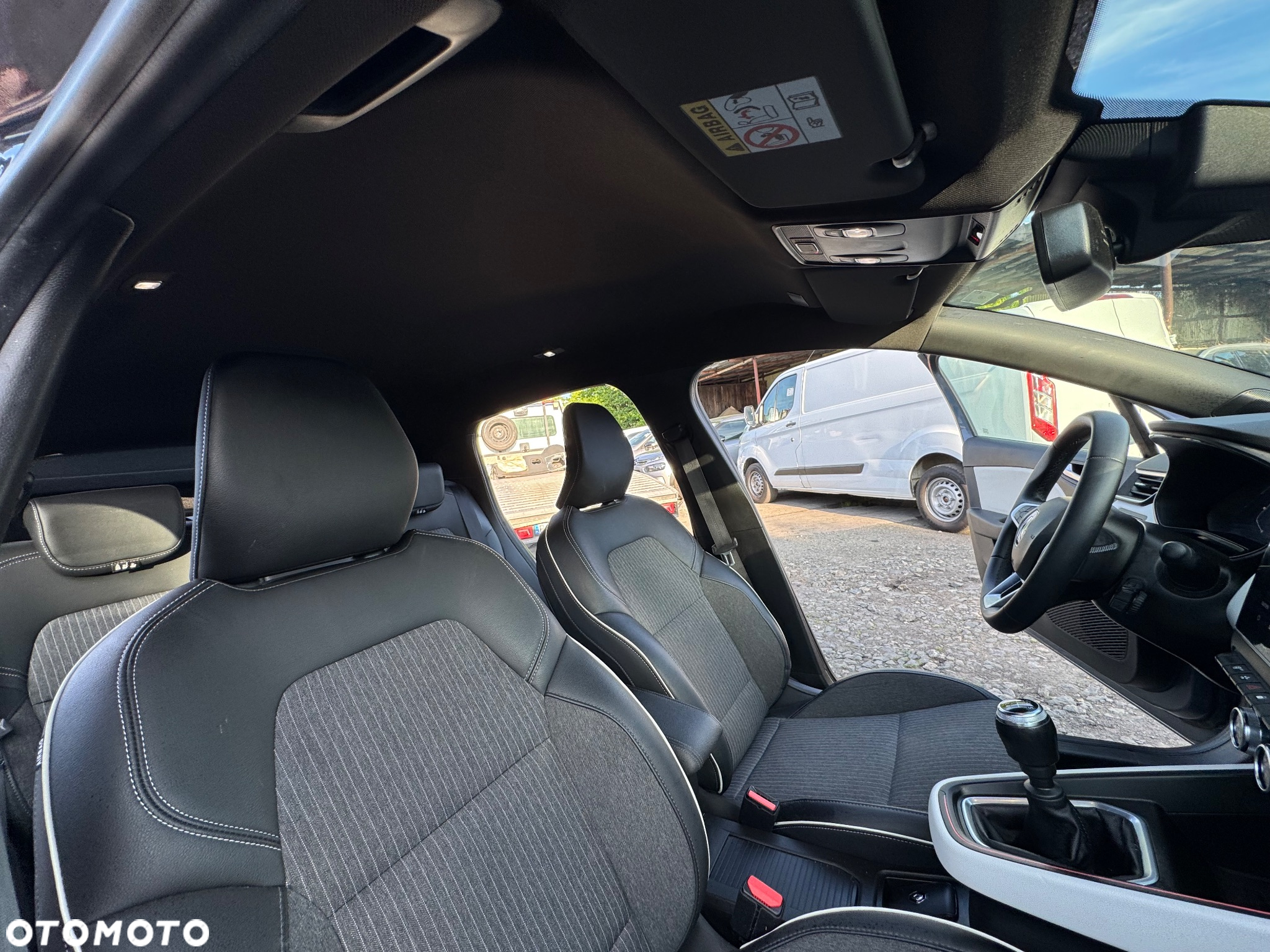 Renault Clio 1.3 TCe Techno - 9
