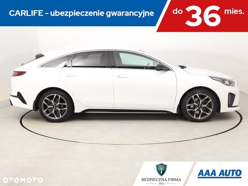 Kia ProCeed - 8