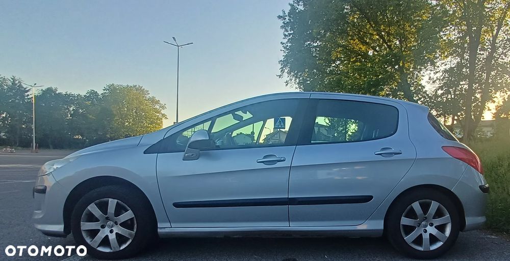 Peugeot 308 - 3