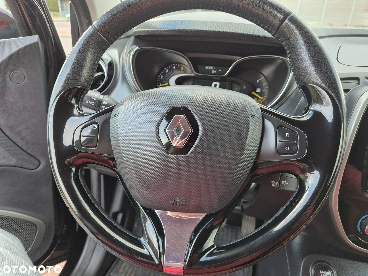 Renault Captur - 15