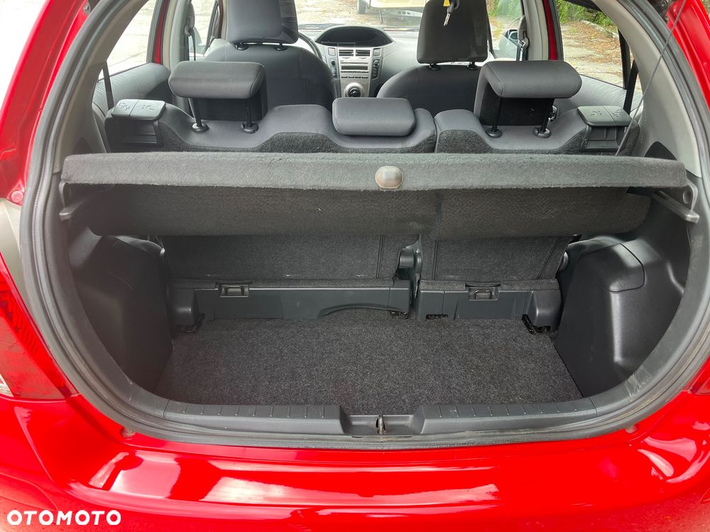 Toyota Yaris 1.33 VVT-i Life - 12